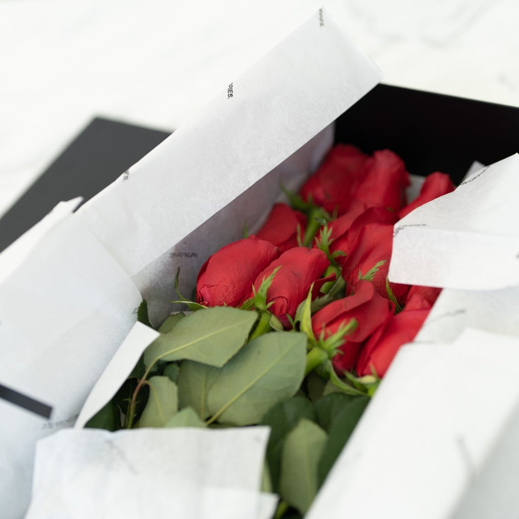 Boxed Red Roses - Wild Poppies -  Flower - Same Day Flower Delivery Auckland - Auckland Flower Delivery \ Florists - boutique gift boxes 