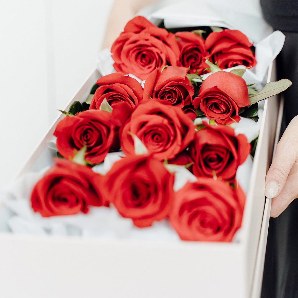 Boxed Red Roses - Wild Poppies -  Flower - Same Day Flower Delivery Auckland - Auckland Flower Delivery \ Florists - boutique gift boxes 