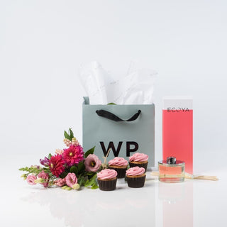 Guava Lychee Ecoya, Cupcakes and Flowers Gift Set