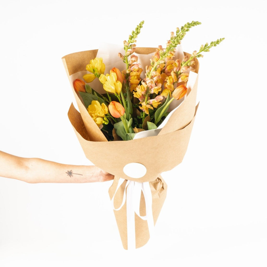 Juliet Value Bouquet - Wild Poppies -  Flower - Same Day Flower Delivery Auckland - Auckland Flower Delivery \ Florists - boutique gift boxes 