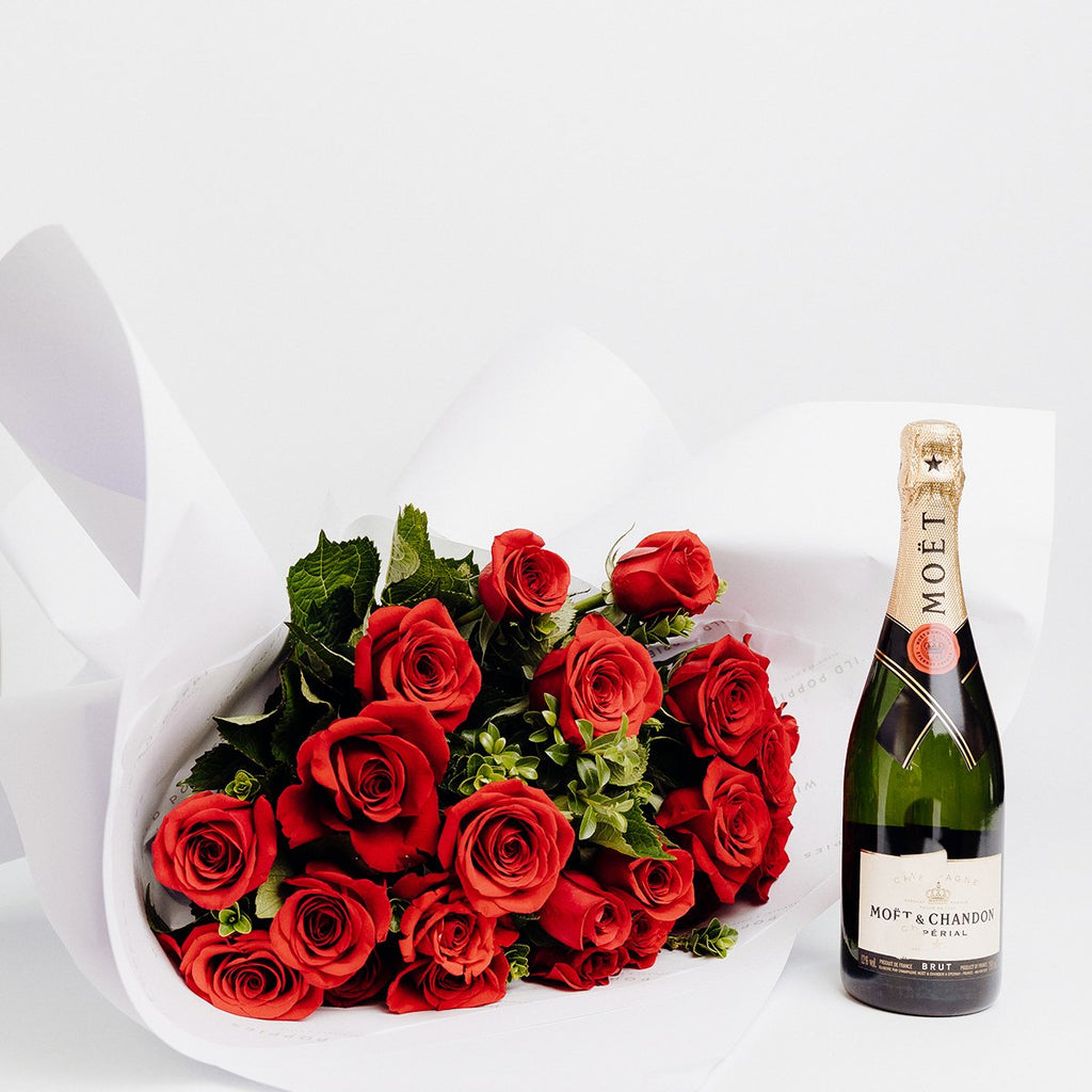 Moet Lovers Gift - Wild Poppies -  Gift - Same Day Flower Delivery Auckland - Auckland Flower Delivery \ Florists - boutique gift boxes 