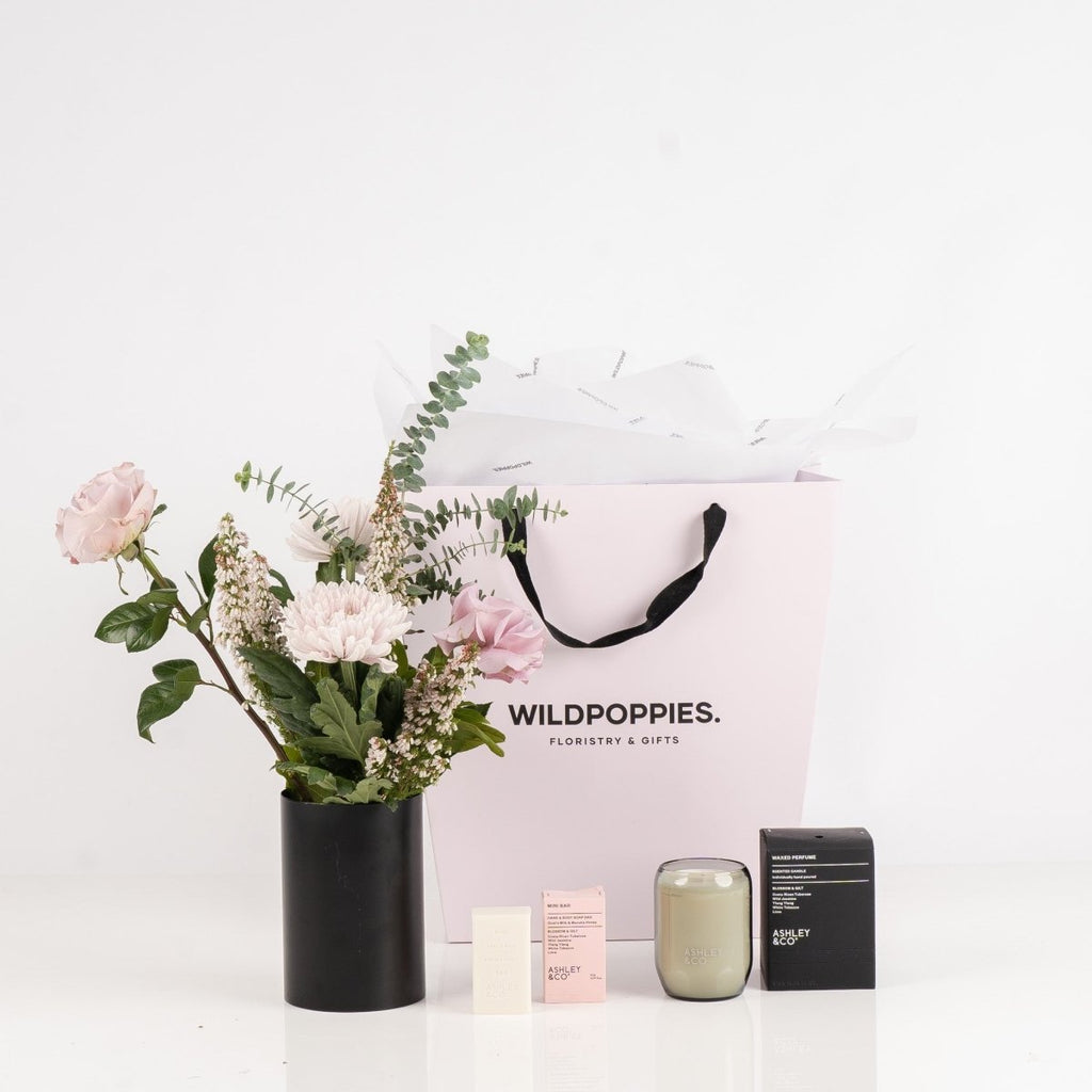 Soft & Sweet Gift Set - Wild Poppies -  Gift - Same Day Flower Delivery Auckland - Auckland Flower Delivery \ Florists - boutique gift boxes 